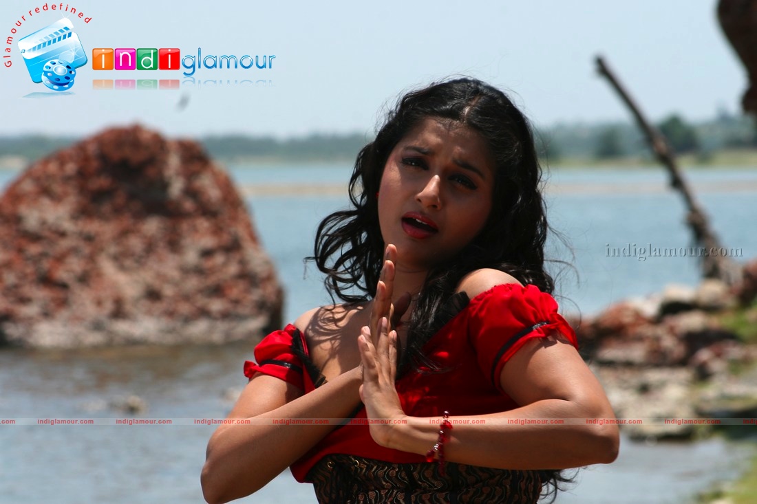 AADHINARAYANA Movie hd photo